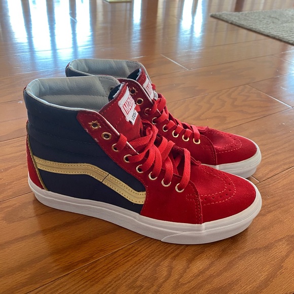 vans x captain marvel